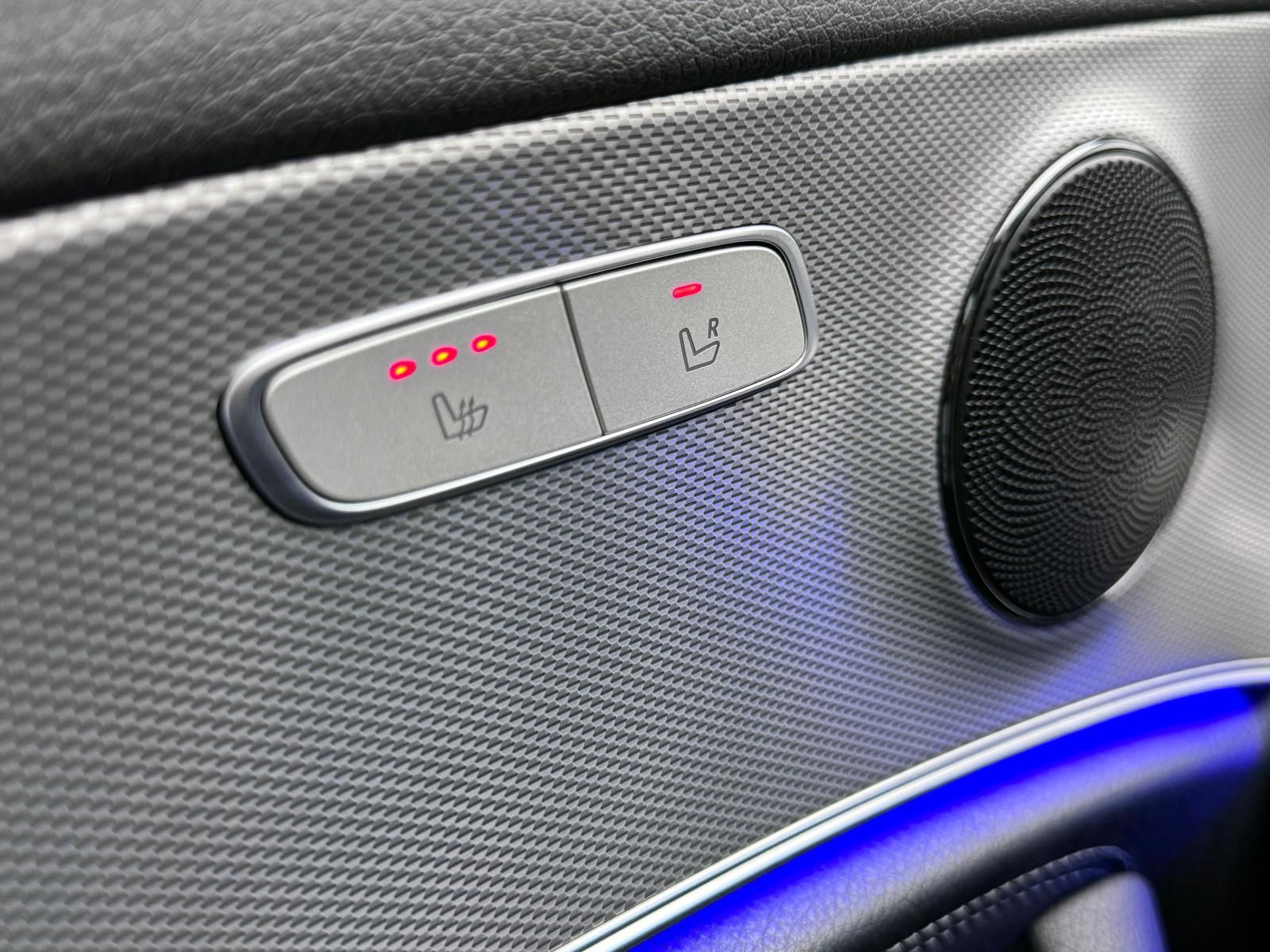 Fahrzeugabbildung Mercedes-Benz E220d T AMG*DISTRO*PANO*LUFT*360°*LED*DAB*ILS+