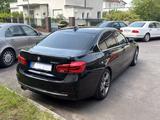 BMW 320i Luxury Line Automatik Luxury Line - BMW 320 Gebrauchtwagen in Berlin