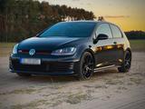 Volkswagen VW Volkswagen Golf 7 GTI 2.0 TFSI (kein Au... - Volkswagen Golf: GTI TFSI