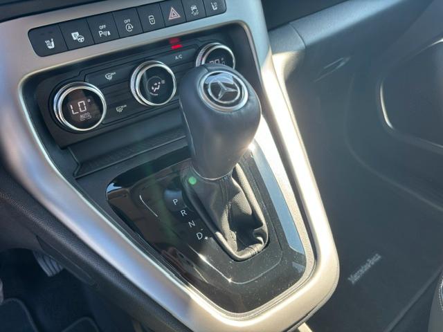 Mercedes-Benz T 180 PROGRESSIVE STANDARD LED KAMERA KLIMA AHK