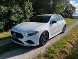Mercedes-Benz 200 AMG Line LED*MBUX*Kamera*Night-P. *SH*el. Si