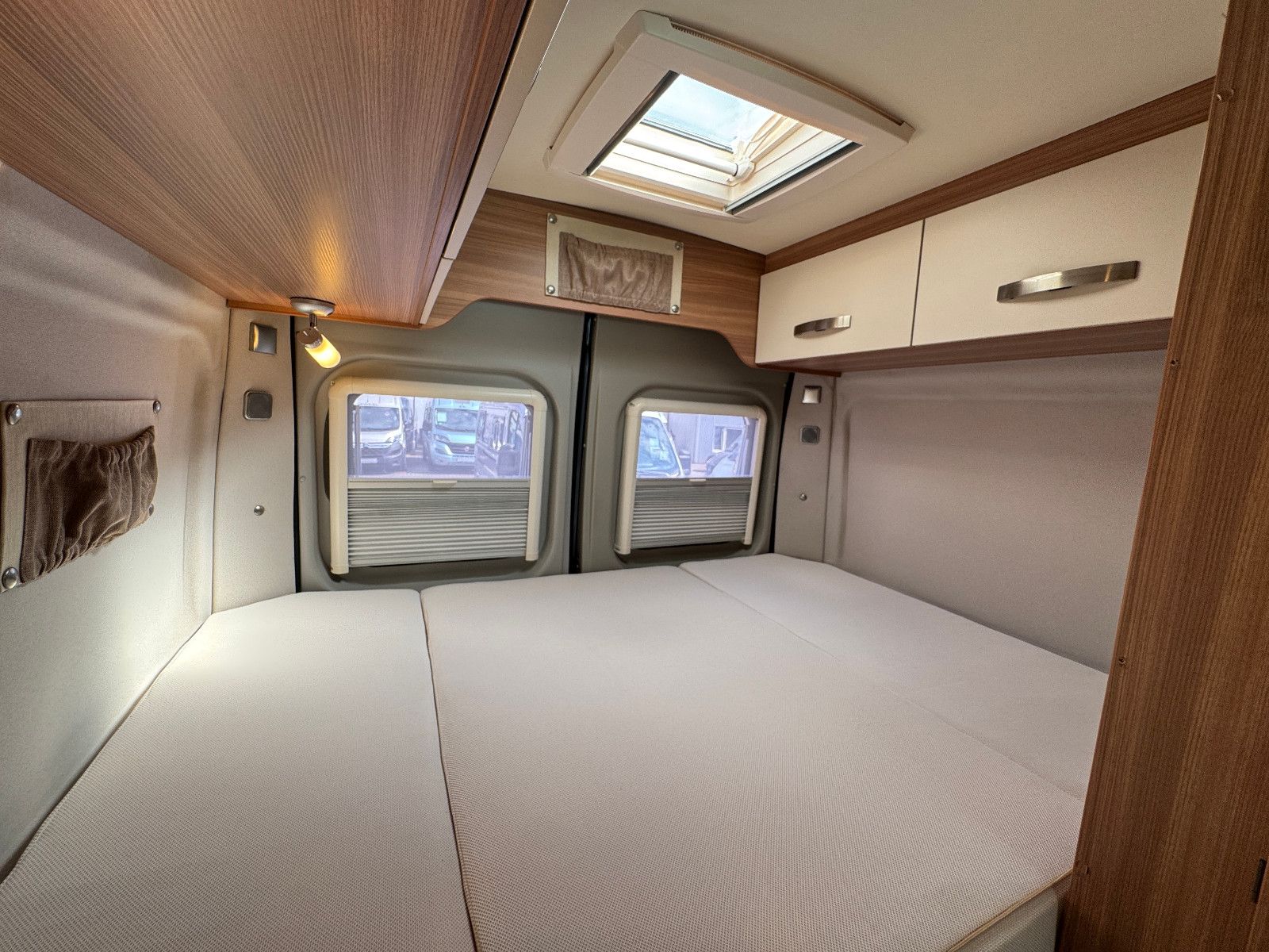 Fahrzeugabbildung Weinsberg 540 CaraBus FIAT DUCATO AHK STANDHEIZUNG 1.HAND