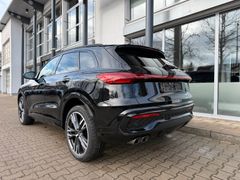 AUDI Q5 2.0 TDI quattro/ EDITION ONE/ 21"/ S-LINE AUDI Q5 2.0 TDI quattro/ EDITION ONE/ 21"/ S-LINE