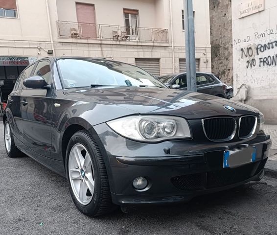 BMW Bmw 118 118d cat 5 porte Futura - km 139000