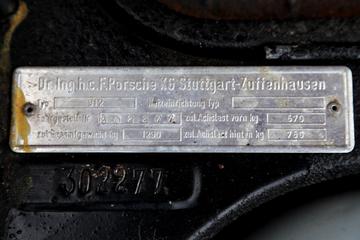 صورة مصغرة 24 لـ 1965 Porsche 911 URMODELL