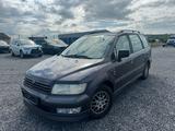 Mitsubishi Space Wagon / 7 Sitze - Mitsubishi Space Wagon: Kleinbus