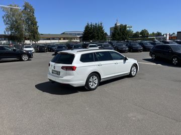 Volkswagen Passat Variant - 8