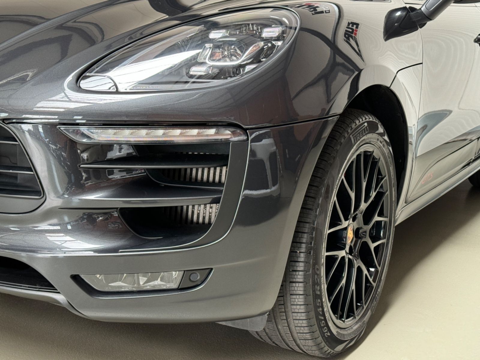 Fahrzeugabbildung Porsche Macan GTS/ACC/Pano/Bose/Sportauspuff