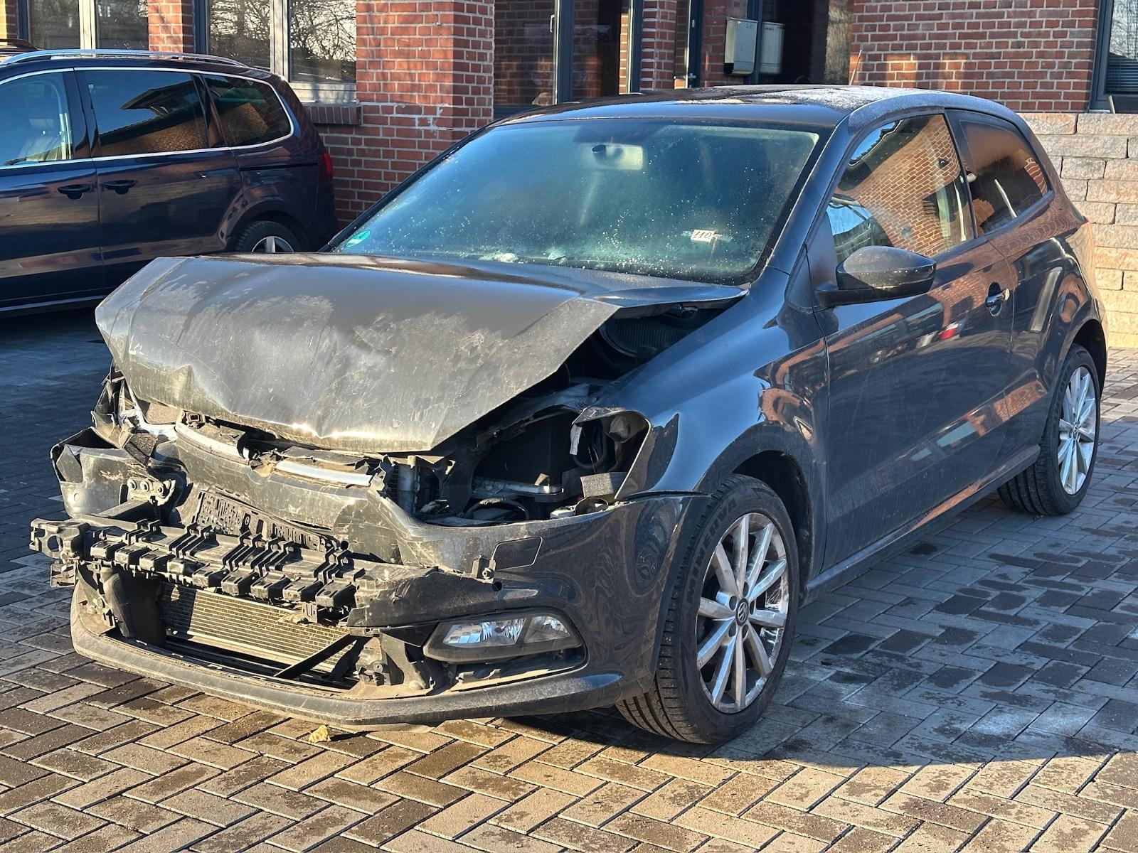 Volkswagen Polo V Highline | UNFALL | Sitzh | Klima | PDC