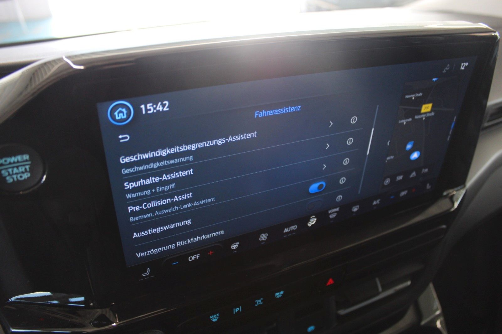 Fahrzeugabbildung Ford Transit Custom Bürstner COPA L1 Titanium MARKISE
