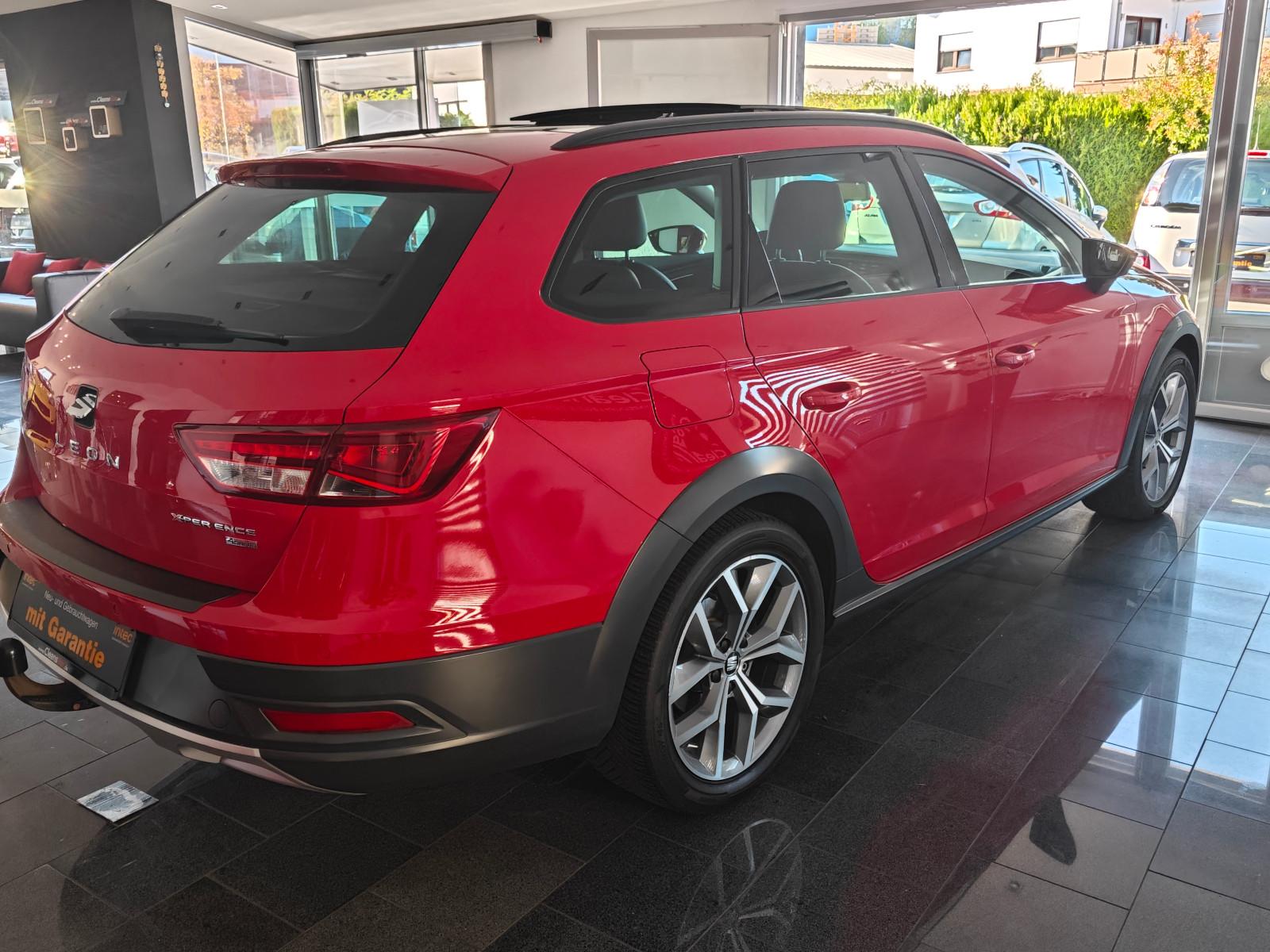 Seat Leon ST 2.0 TDI DSG X-Perience 4Drive - Panorama