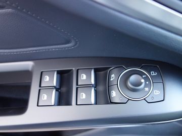 Bild 13 Ford Focus 125 PS Klimaauto. PDC v+h+Kamera Voll LED