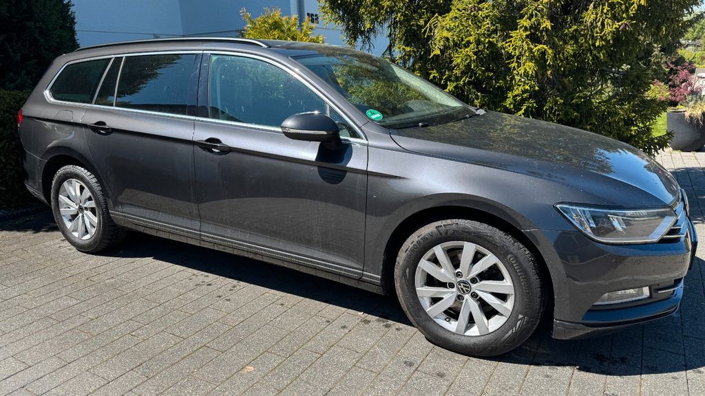 Image of Volkswagen Passat Variant