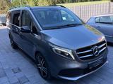 Mercedes-Benz V 300 Edition lang LED NAVI DISTRONIC 6 SITZE - Mercedes-Benz V 300 mit Diesel-Antrieb: Automatik
