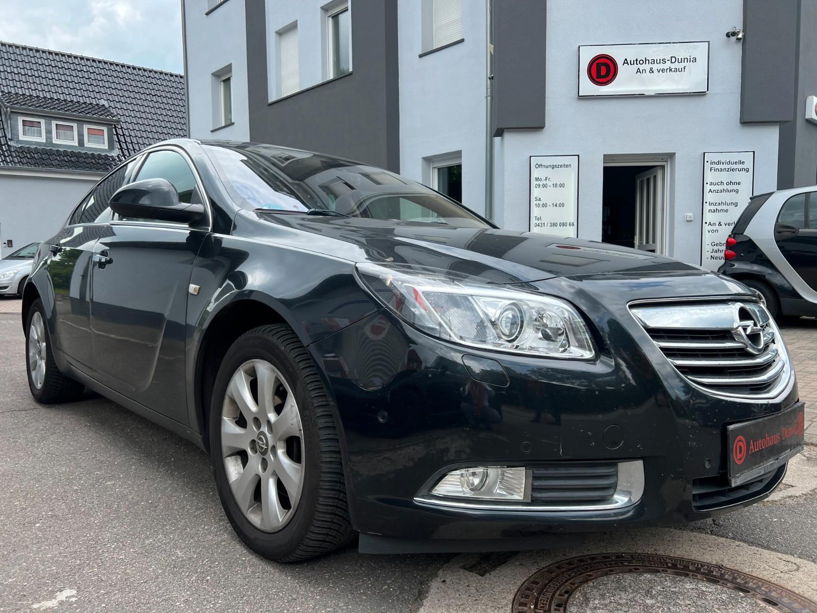 Opel *Insignia Autom El. Sitze Navi PDC Leder Xenon*