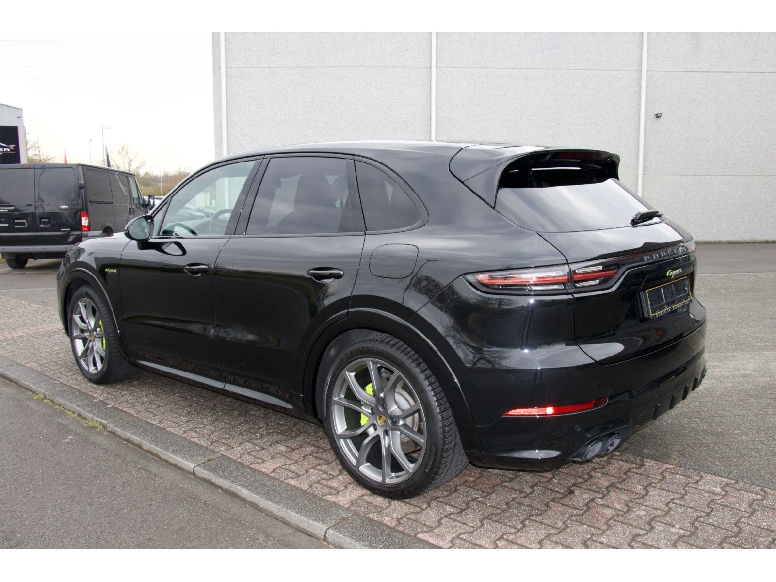 Porsche Cayenne E-Hybrid Platinum Edition Sport Design imagem 3