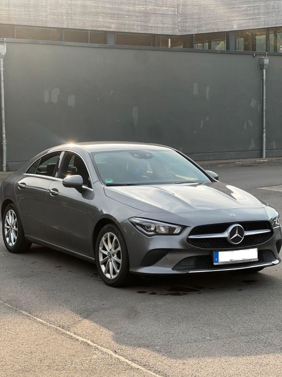 Image of Mercedes-Benz CLA 180