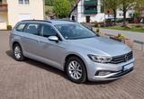 Volkswagen Passat Variant 2.0 TDI SCR DSG Business Vari... - Volkswagen Passat Variant: Von Privat