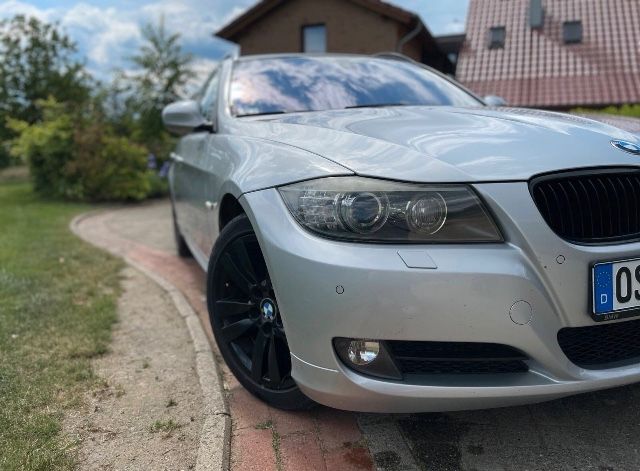 BMW 318d Touring -