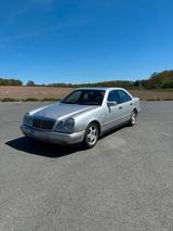 Mercedes-Benz Mercedes E280 W210 Avantgarde - gebrauchte Mercedes-Benz E 280 aus dem Jahr 1998
