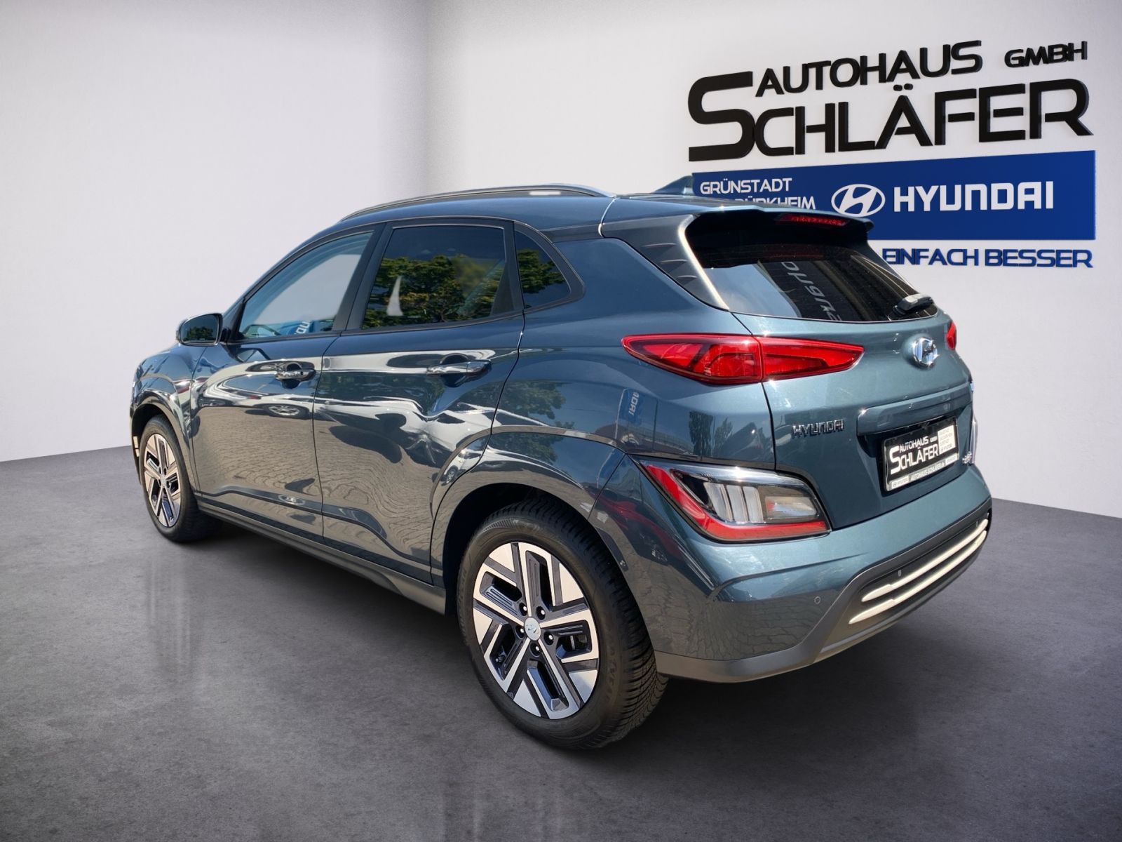 Fahrzeugabbildung Hyundai KONA Trend Elektro 64 kWh Navi Assistenz-Pak. 1H