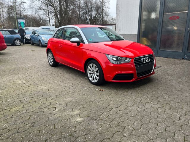 Audi A1 1.4 TSI Attraction Klima-E Fenster-ÁBS-ASR