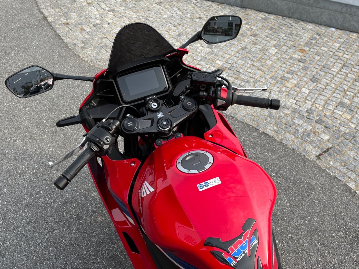 Fahrzeugabbildung Honda CBR 500 R E-Clutch 2026