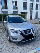 Nissan Rouge 2.5 - Nissan X-Trail Gebrauchtwagen in München