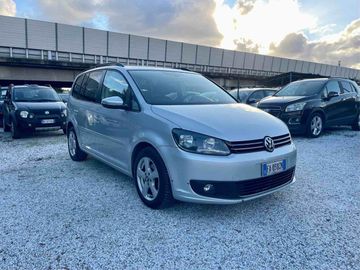 Volkswagen Touran - 3