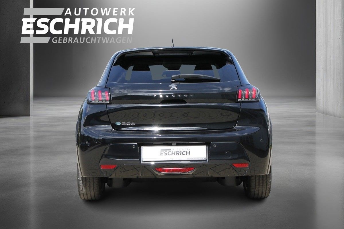Fahrzeugabbildung Peugeot e-208 Allure Pack