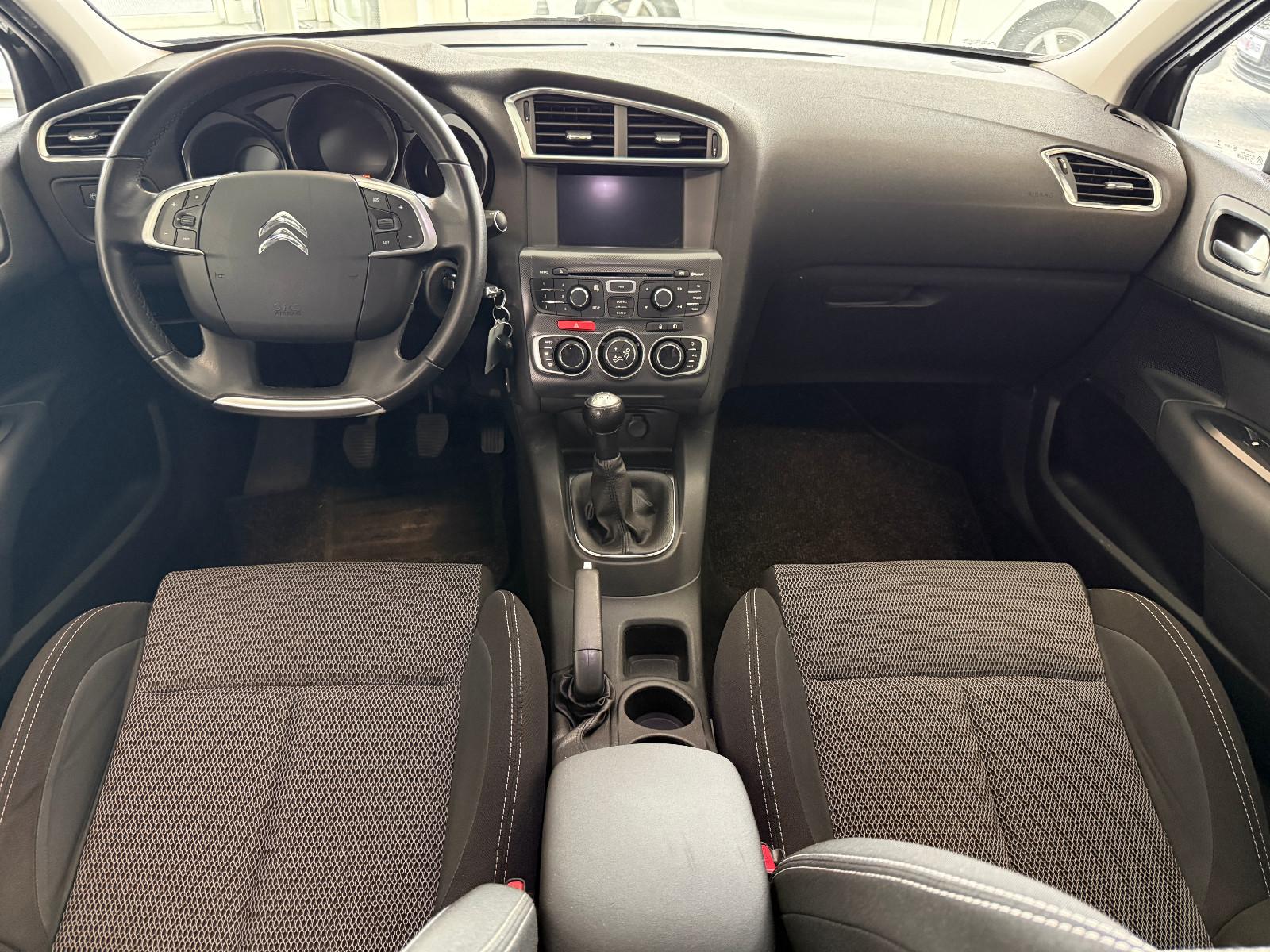 Citroën C4 1.6 Selection *2. Hand*Panorama*