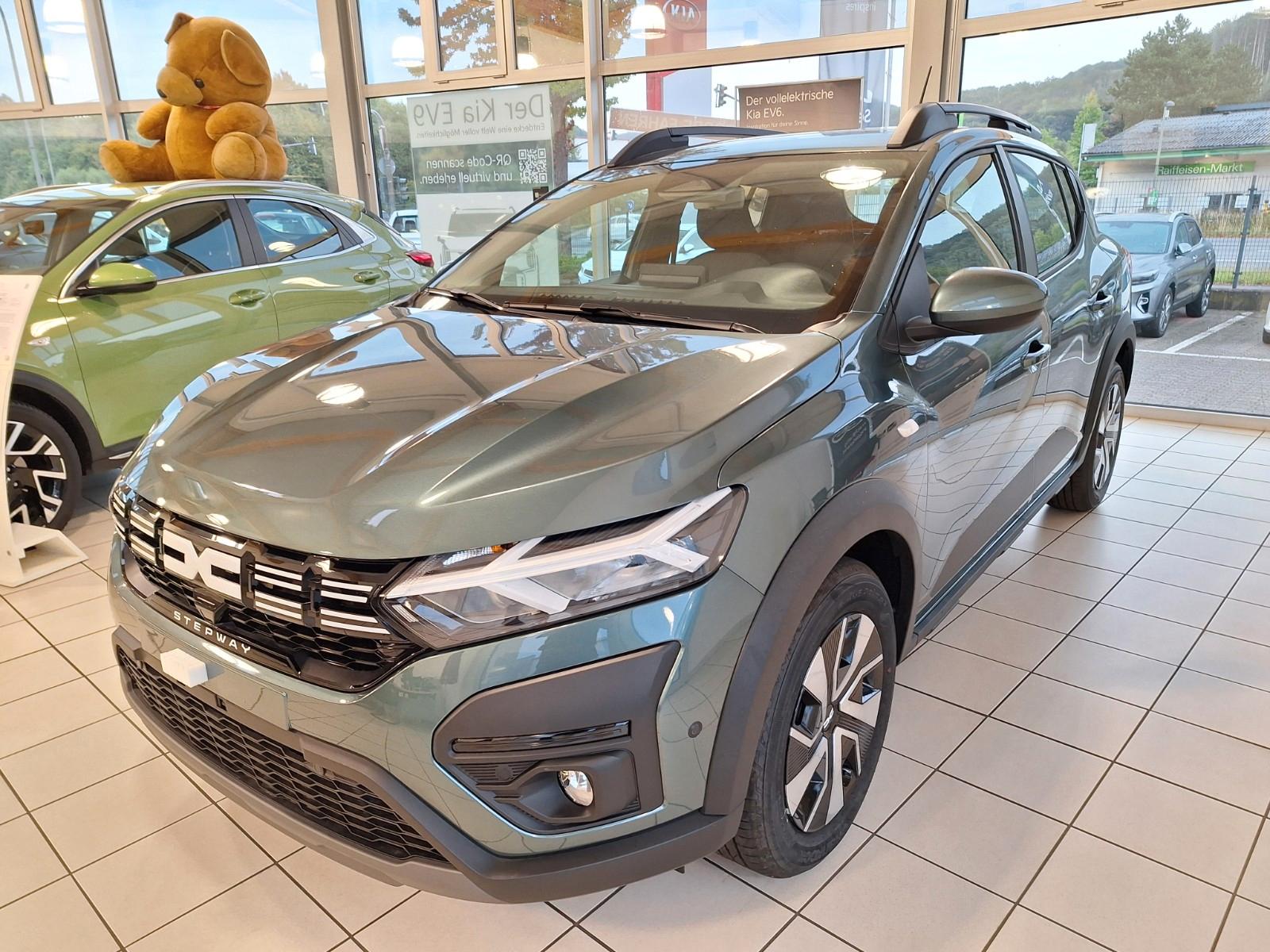 Dacia Sandero III Stepway TCE 90  Expression PDC+ NAVI