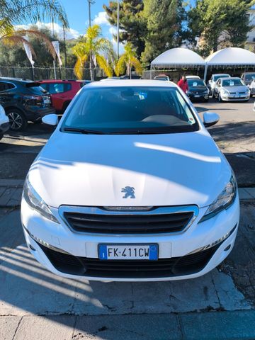 Peugeot 308 BlueHDi 120 S&S EAT6 Allure