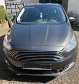 Ford C-Max  Titanium*NAVI*TEMPO*SHZ* - Ford C-Max von privat