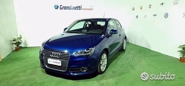 Audi a1 1.6 tdi 105 cv attraction nov-2010