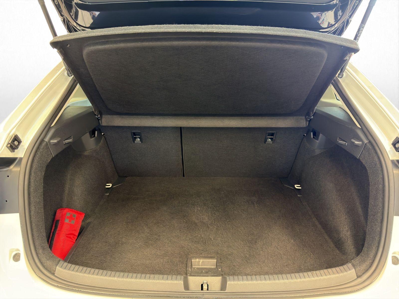 Volkswagen Taigo 1.5 TSI Style DSG Navi*Pano*IQ-Light*IQ-Dr, миниатюра 12