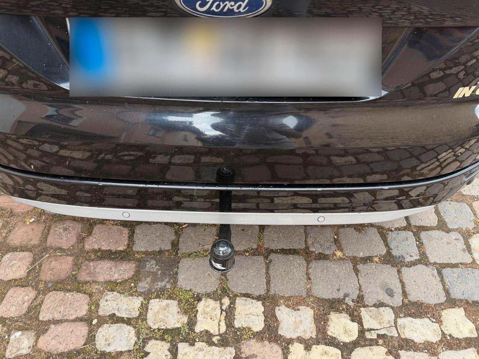 Ford Mondeo 2012 — photo 10
