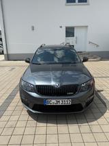 Skoda Octavia 2.0 TDI DSG RS Combi RS