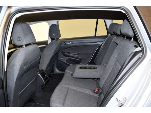Volkswagen Golf - Bild 9