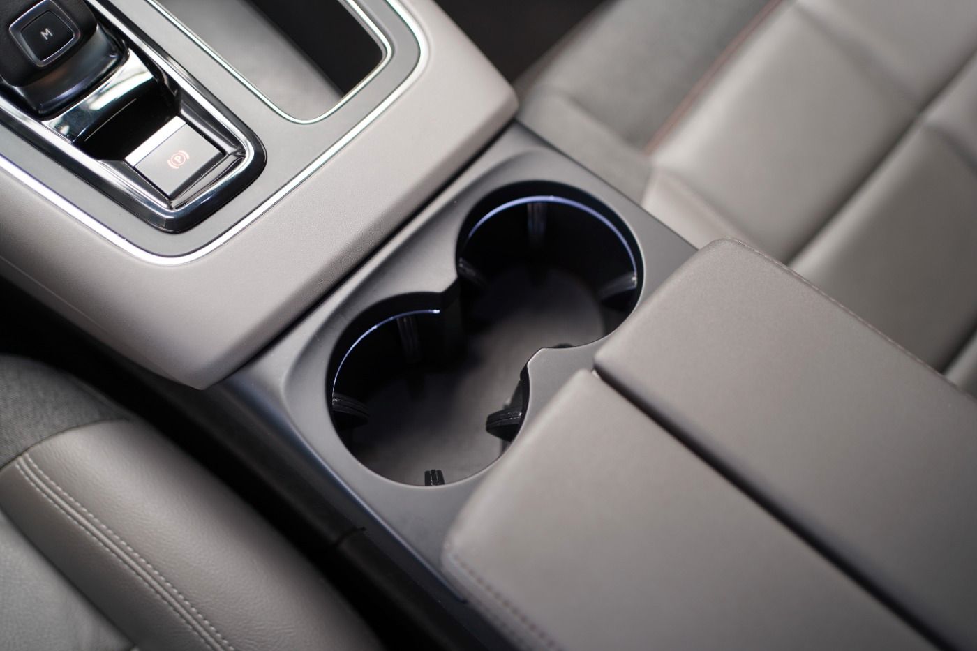 Fahrzeugabbildung Citroën C5 Aircross PureTech 180 EAT8 Shine Pack Automat