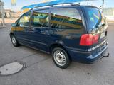Seat Alhambra  Tank Voll - gebrauchte Seat Alhambra aus dem Jahr 2006
