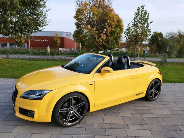 Audi TT Roadster 2.0 TFSI 211PS / S-line/ ...