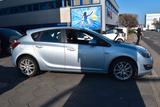 Opel Astra 1.6 Ahk*Tüv Neu*Sehr Sauber*Org. km!* - Opel Astra Gebrauchtwagen in Stuttgart