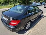 Mercedes-Benz C 180 BlueEFFICIENCY - - Mercedes-Benz C 180 Gebrauchtwagen in Frankfurt