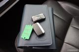 Land Rover Discovery 3.0 SDV6 HSE Luxury navi kamera Elektr - Land Rover Discovery mit Schiebedach