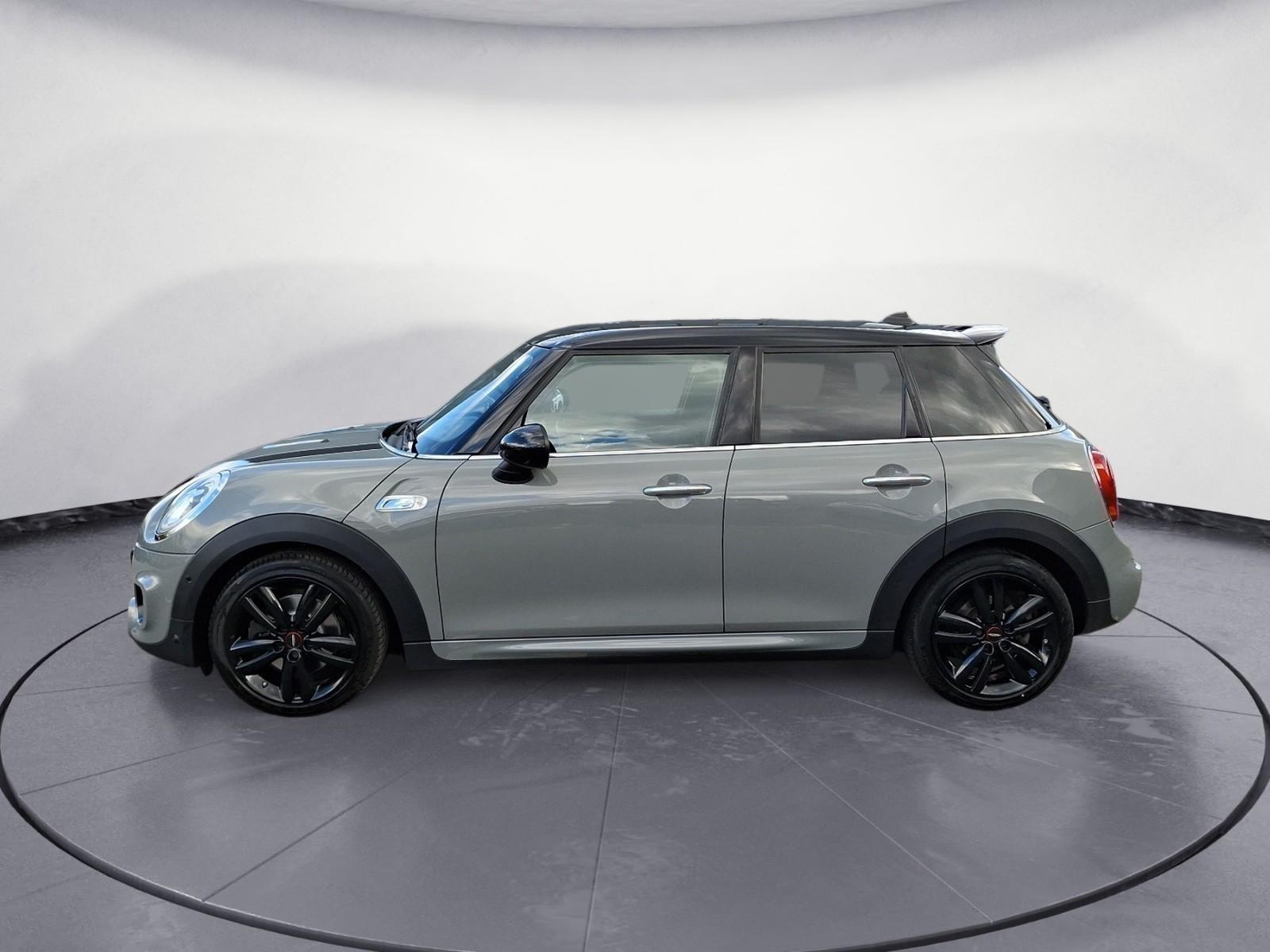 MINI Cooper S JCW-Kit Navi Klimaaut. Sportsitze PDC S