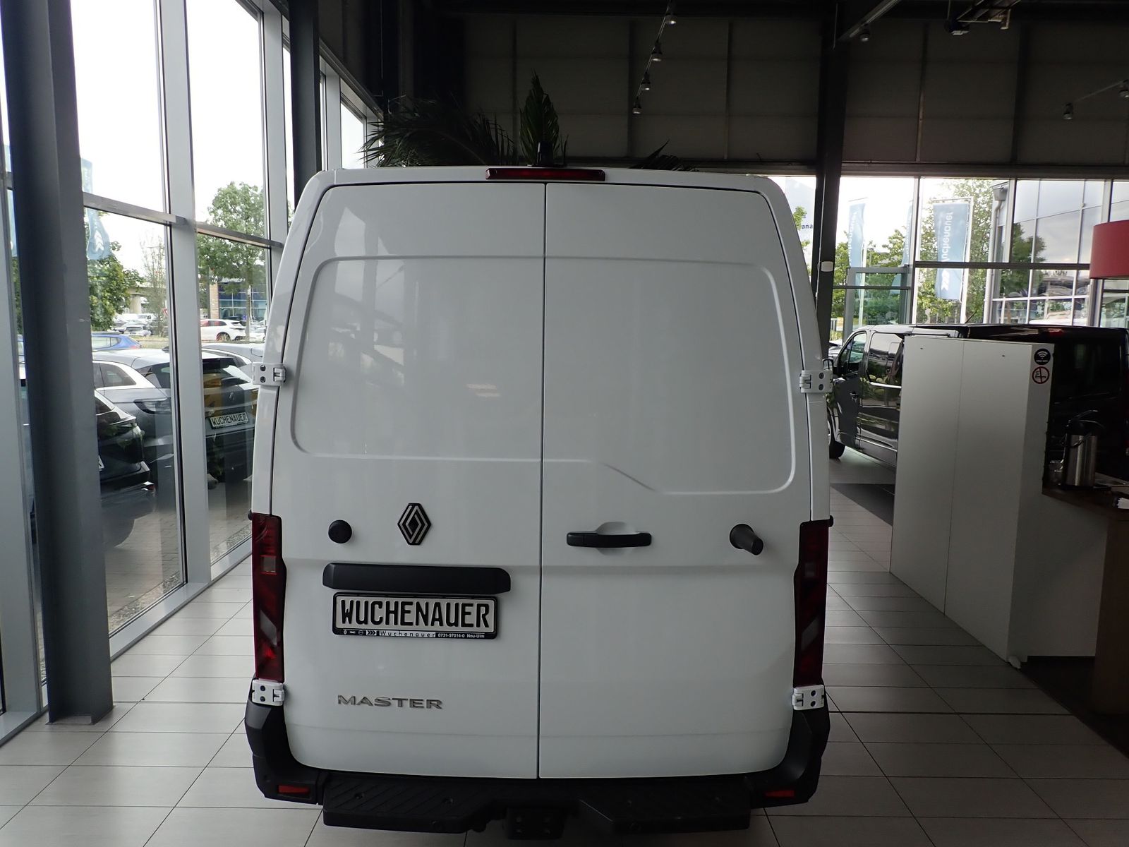 Fahrzeugabbildung Renault Master Kastenwagen FWD Kasten Business+ L2H2 3,5