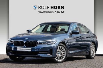 BMW Leasingangebot: BMW 530e Lim. Navi AHK Sitzhzg Klima PDC Bluetooth
