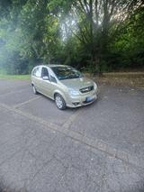 Opel Meriva Automatische - Opel Meriva Gebrauchtwagen in Köln