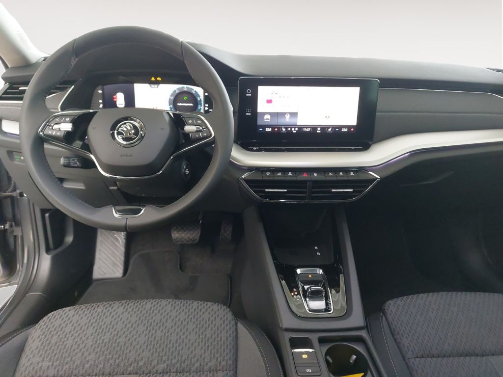 Fahrzeugabbildung SKODA Octavia Combi 2.0 TDI DSG Style AHZV Navi LED Ma